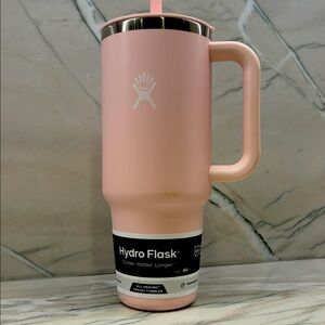 40 oz Travel Tumbler Hydro Flask trillium- brand new!